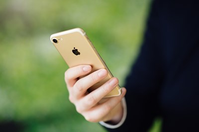 Guide: Skal jeg vælge en iPhone eller Samsung-mobil?
