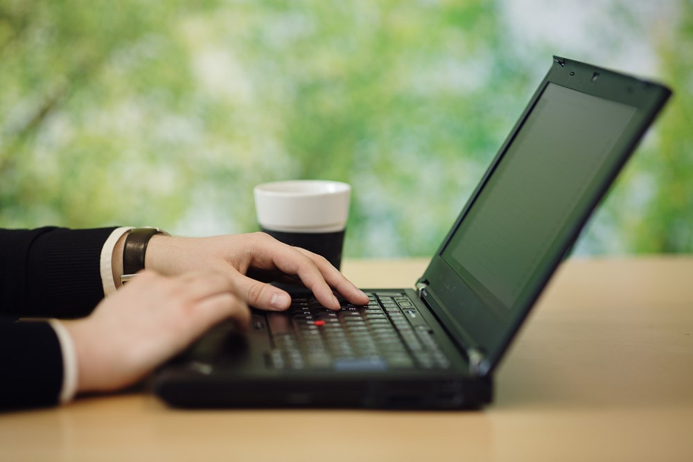 Hvilken computer skal jeg vælge til arbejde og kontorbrug?Width=1000